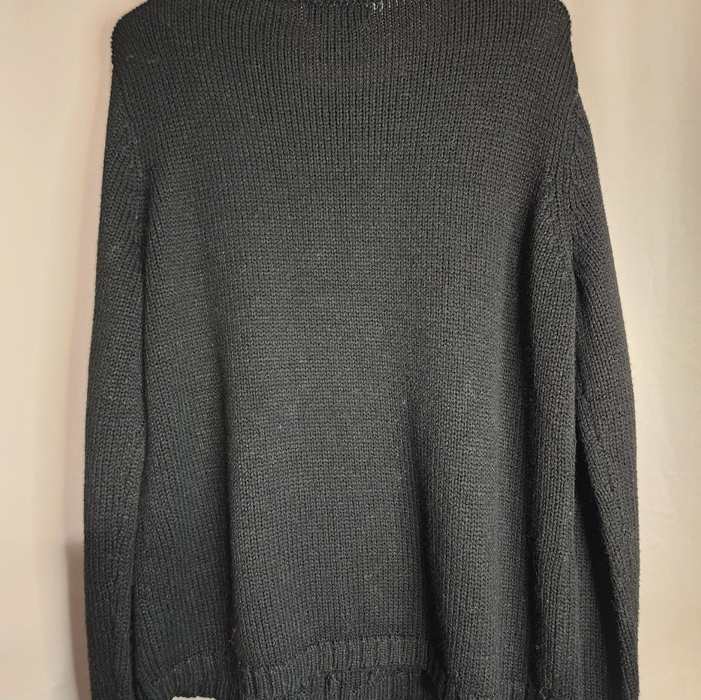 Sweater - Picture 2 of 4